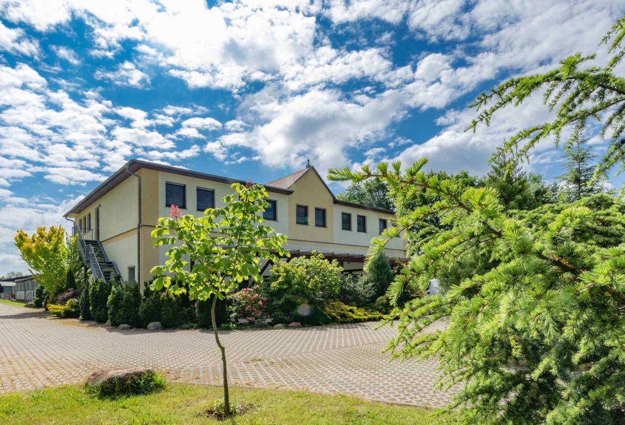 Pension Zum Reiterhof Schmogrow Extérieur photo