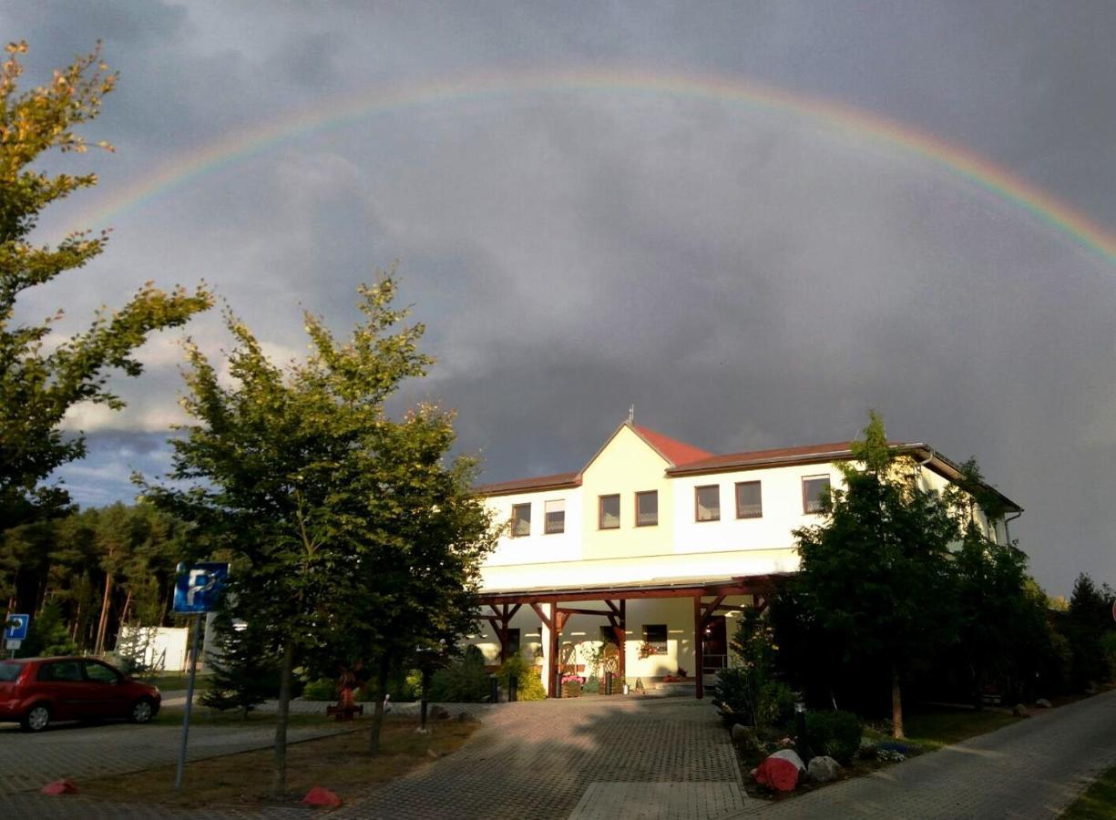 Pension Zum Reiterhof Schmogrow Extérieur photo